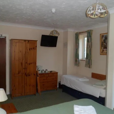 Carlton Lodge-3